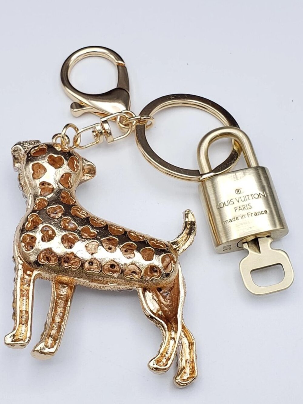 Louis Vuitton Gold Lock 🔑 Authentic LV Padlock + Unbranded Dog Bag Charm - Picture 8 of 10